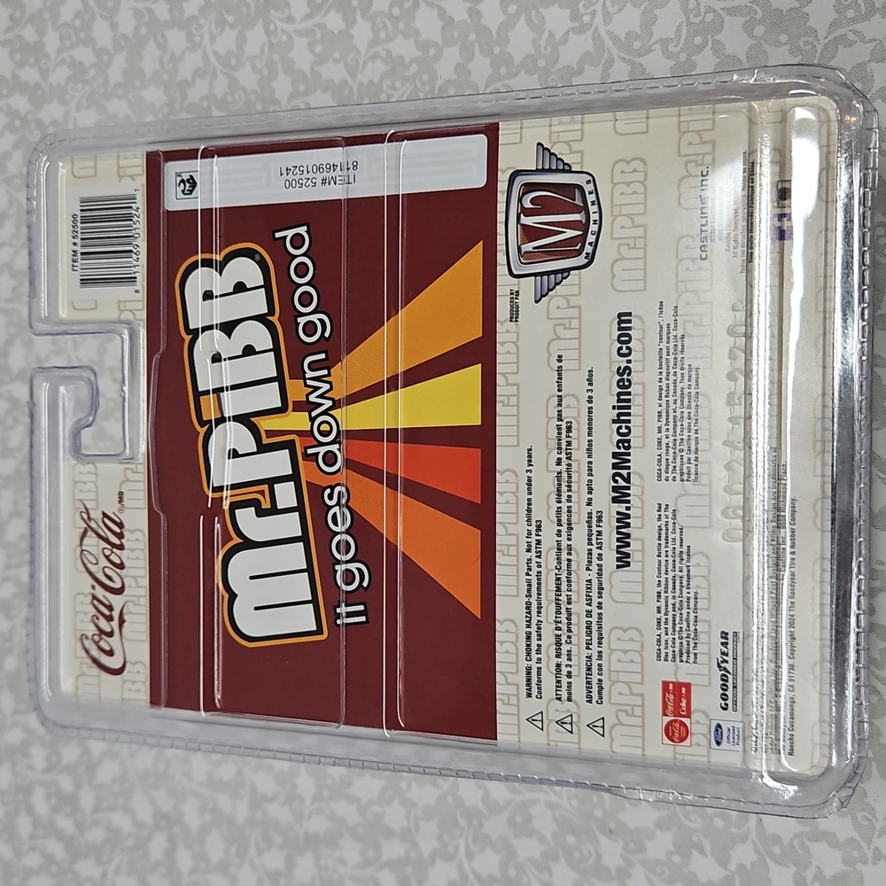 M2 Machines 1970 Ford Torino Cobra Mr.Pibb Premium Die-cast A46 24-37 - Picture 3 of 11